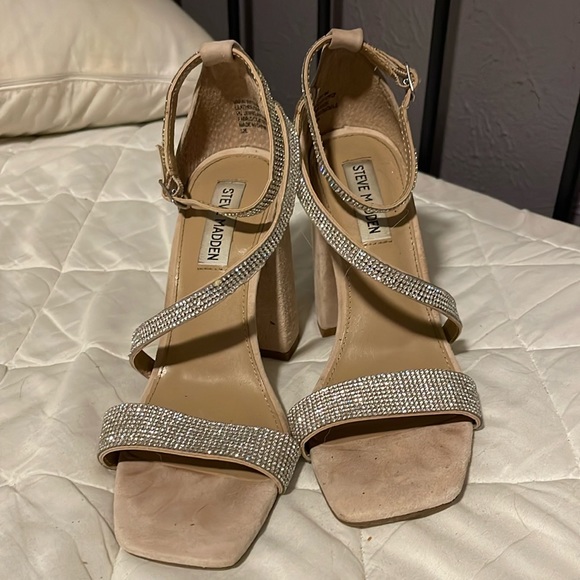Steve Madden Heels - Picture 2 of 4